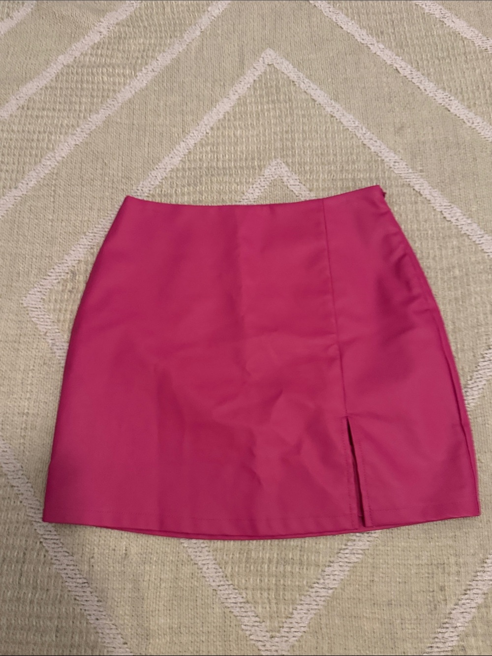 Lelis Collection Hot Pink Faux Leather Mini Skirt Size Small